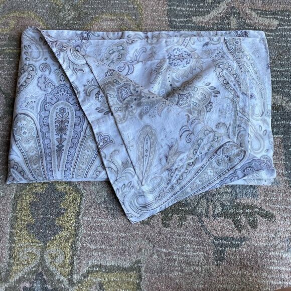 Hillcrest Bed Pillow Case Set - Picture 5 of 5